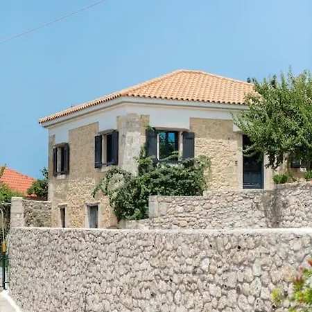 Semesterbostad Aiolia Kondoyenádha