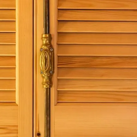 Aiolia Semesterbostad