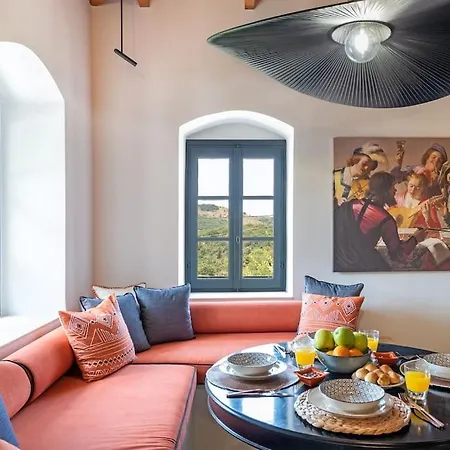 Aiolia Semesterbostad Kondoyenádha